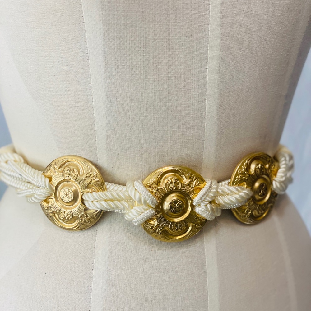 Vintage white rope belt with gold accent